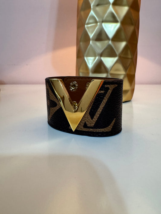 Vera Gold Bracelet